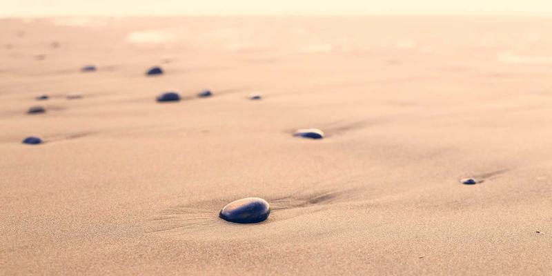 城市漫步作为哲学实践：在偶然探索中寻找生活灵感与行动动机